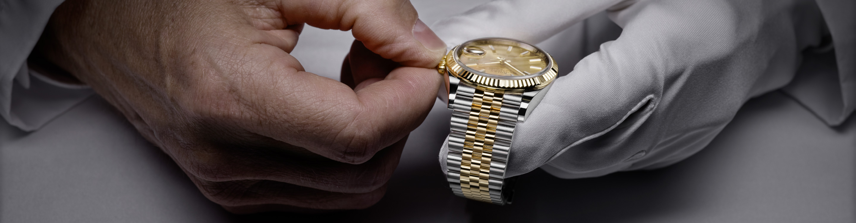 Servicing your Rolex at Gandelman - Aruba