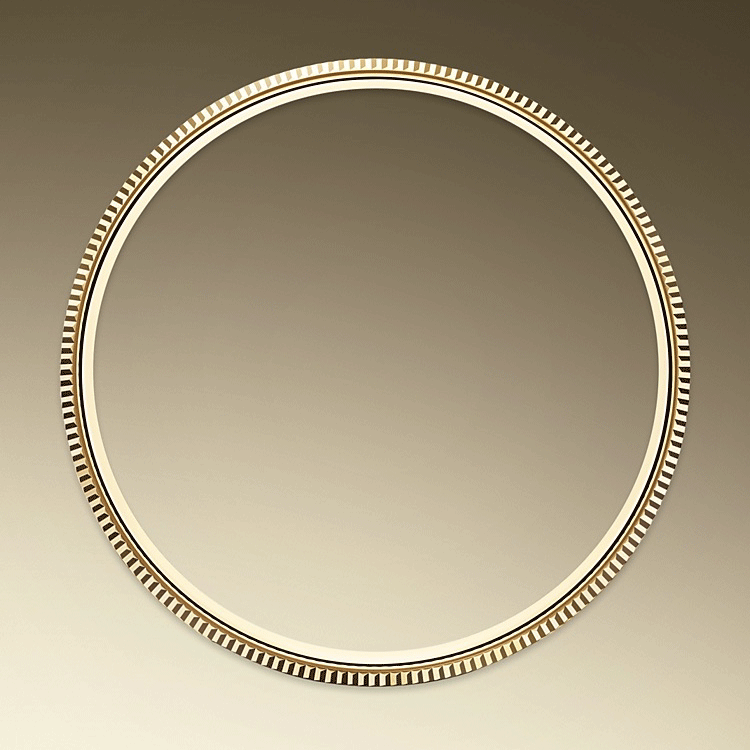 domed and fluted bezel yellow gold 